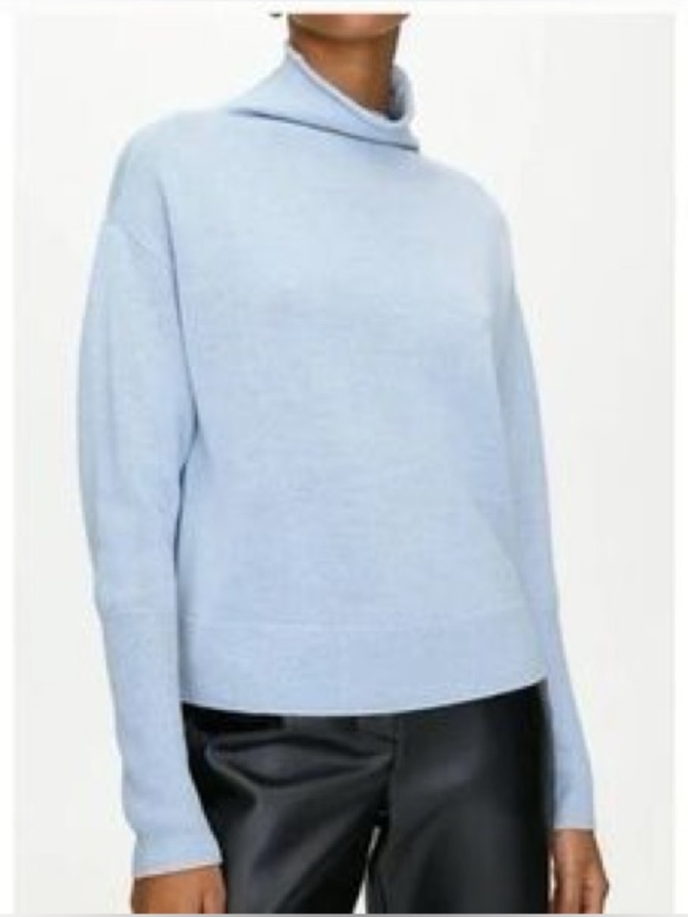 Aritzia Wilfred Cyprie 100% Merino Wool Sweater